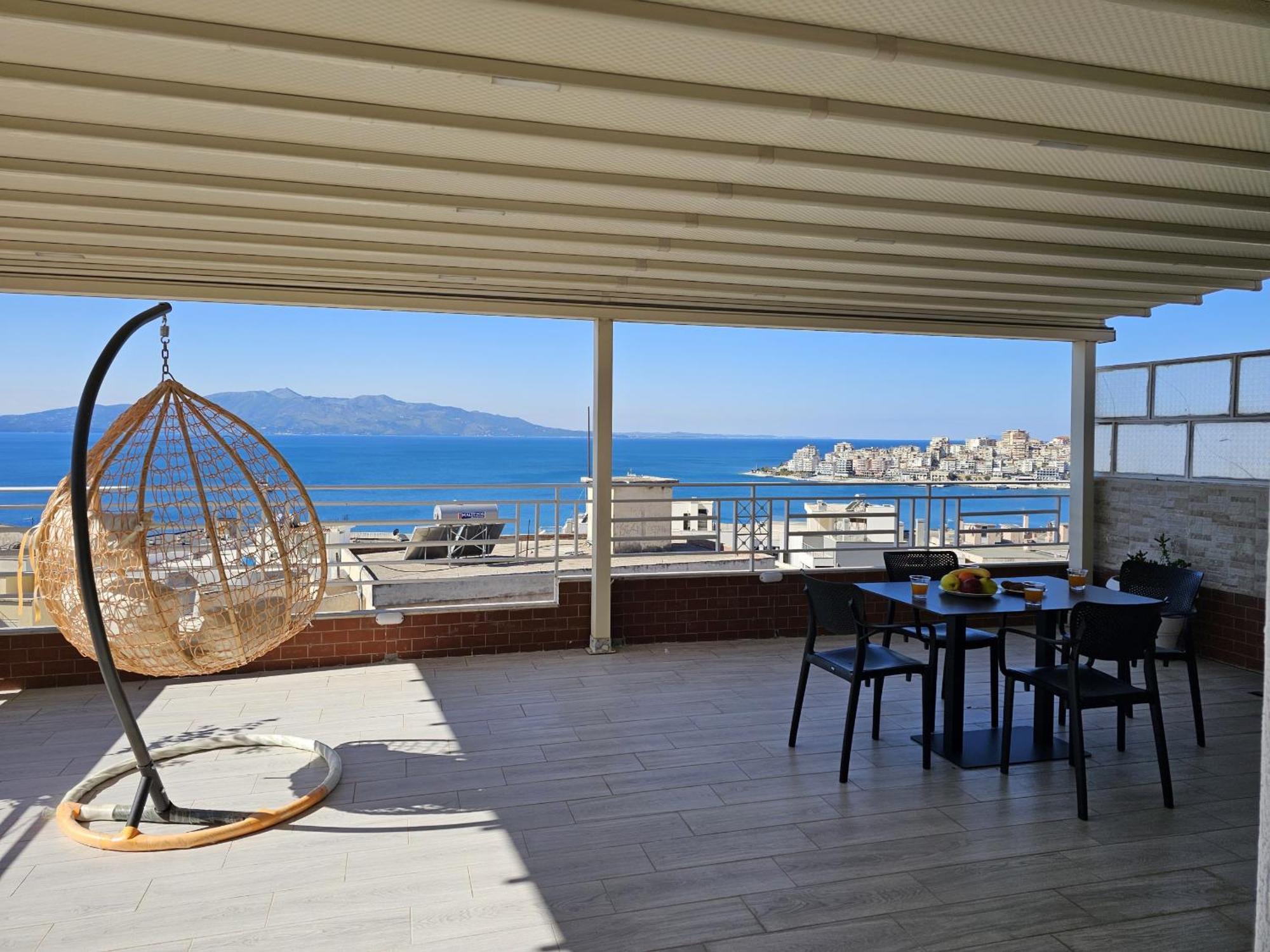 Deep Blue Rooftop - 111 Σαράντα Εξωτερικό φωτογραφία